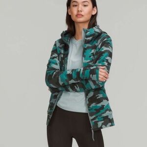 EUC [Lululemon] Zip Up Teal < Scuba > Hoodie | Green Camouflage + Thumb Hole | 6